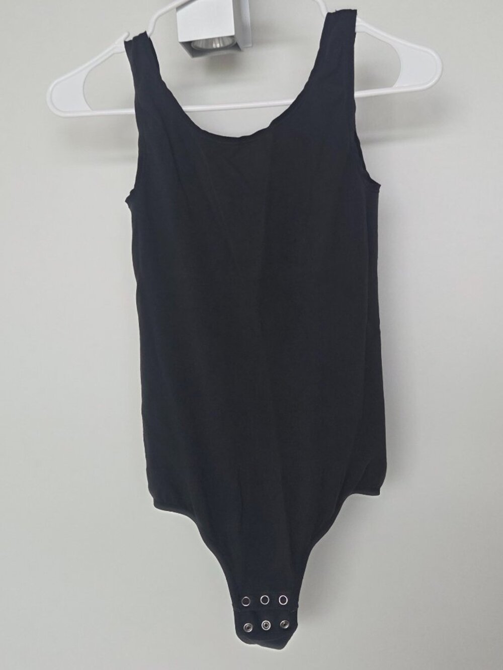 Yummie Black One Piece Bodysuit Snap Closure Size S/M